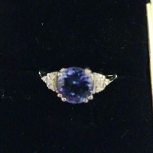 14k White Gold Tanzanite Ring